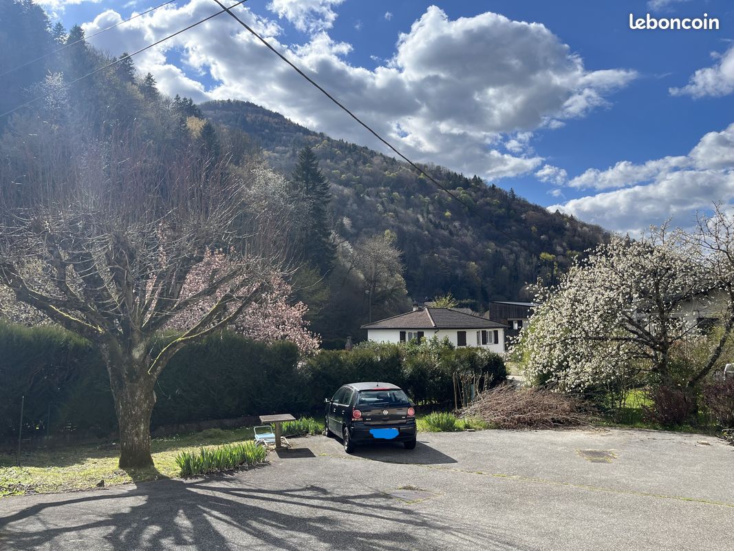 Appartement 2 pièces 33 m² · à Saint-Martin-d'Uriage · 33 m² · 675 €