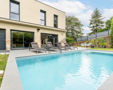 Maison 960 000 € - 144 m²
