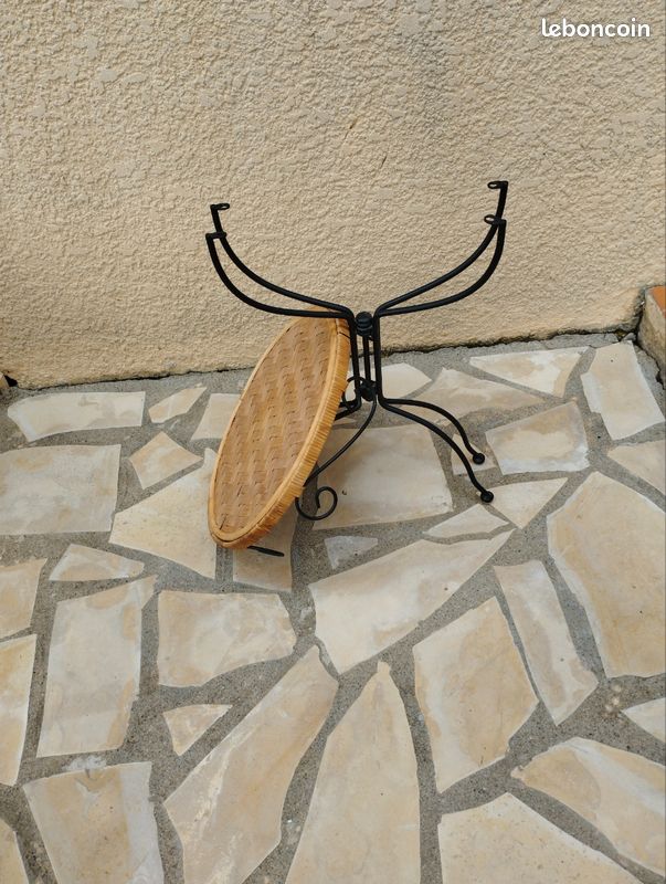 Guéridon fer et osier tressé Diamètre 45 cm, hauteur 63cm (image 5)