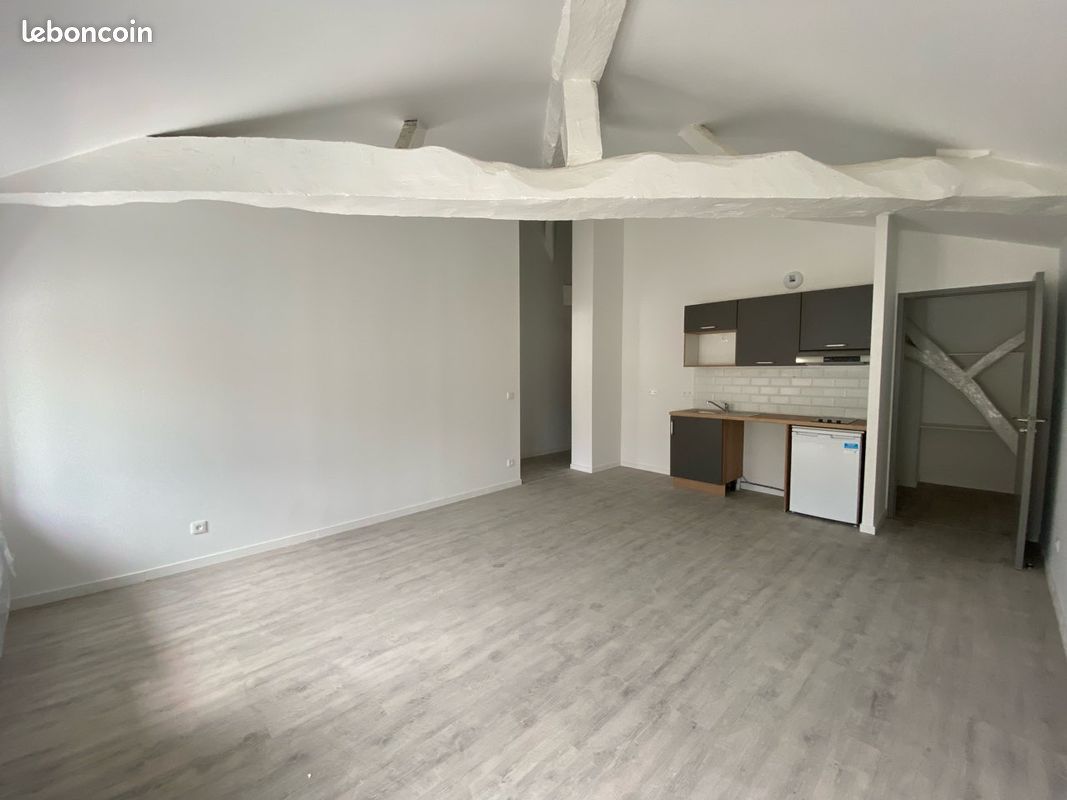 Appartement 3 pièces 71 m² · à Casteljaloux · 71 m² · 600 €
