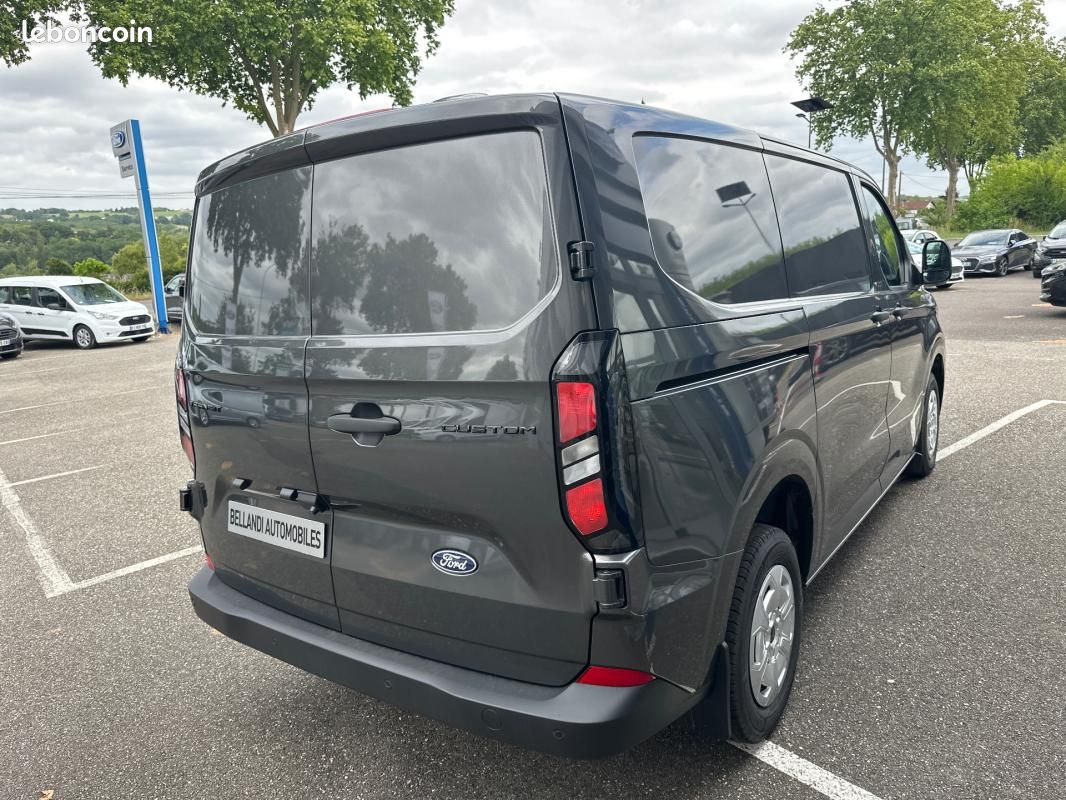 Ford Transit Custom FOURGON FGN 320 L1H1 2.0 ECOBLUE 170 CH BVA8 TREND (image 4)