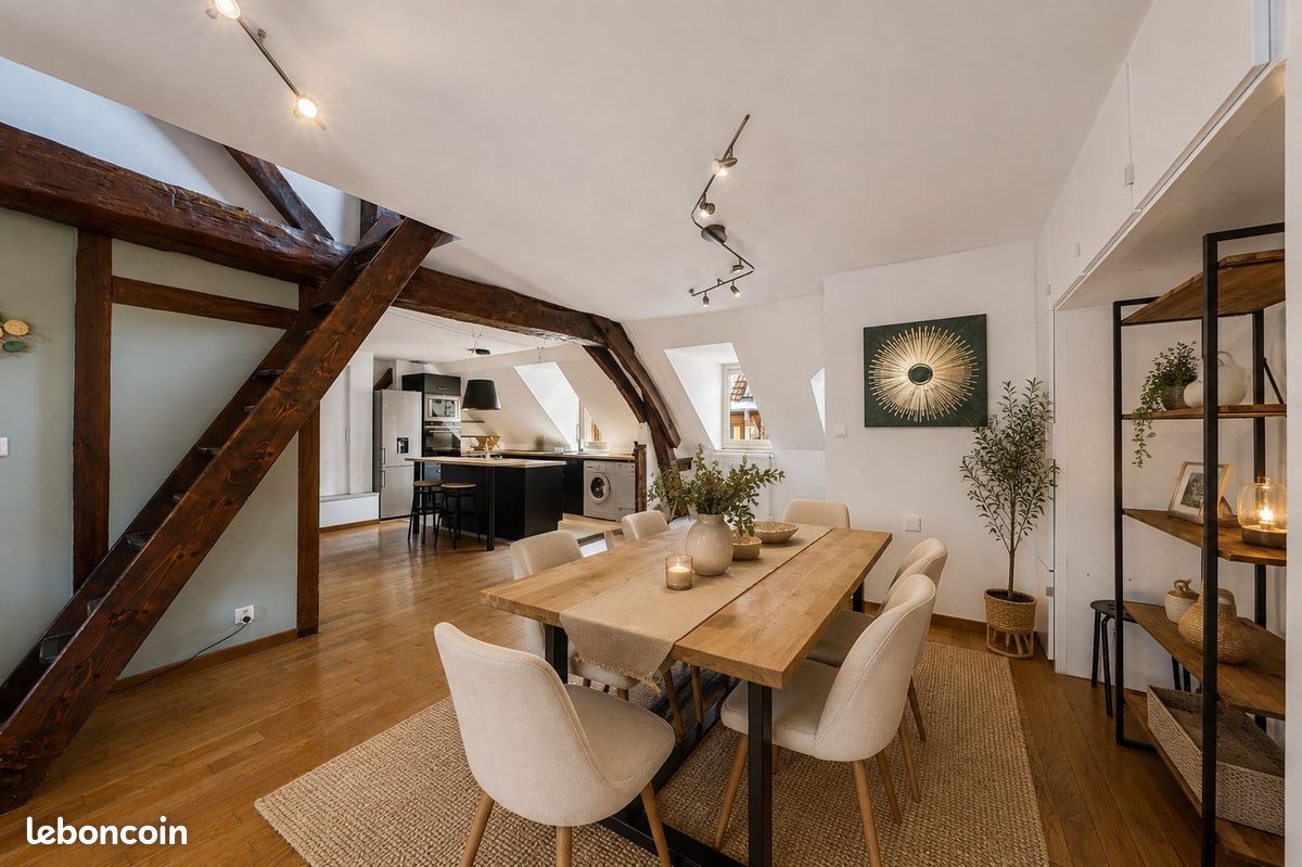 Appartement 3 pièces 93 m² · à Dijon · 93 m² · 220 000 €