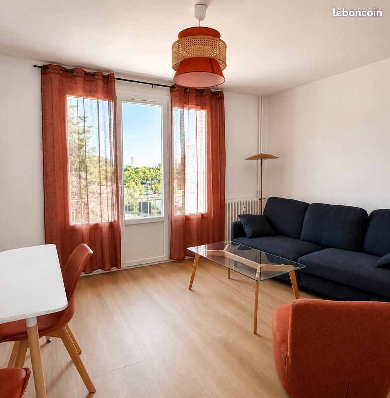 Appartement 4 pièces 70 m² · à Angers · 70 m² · 1 350 €
