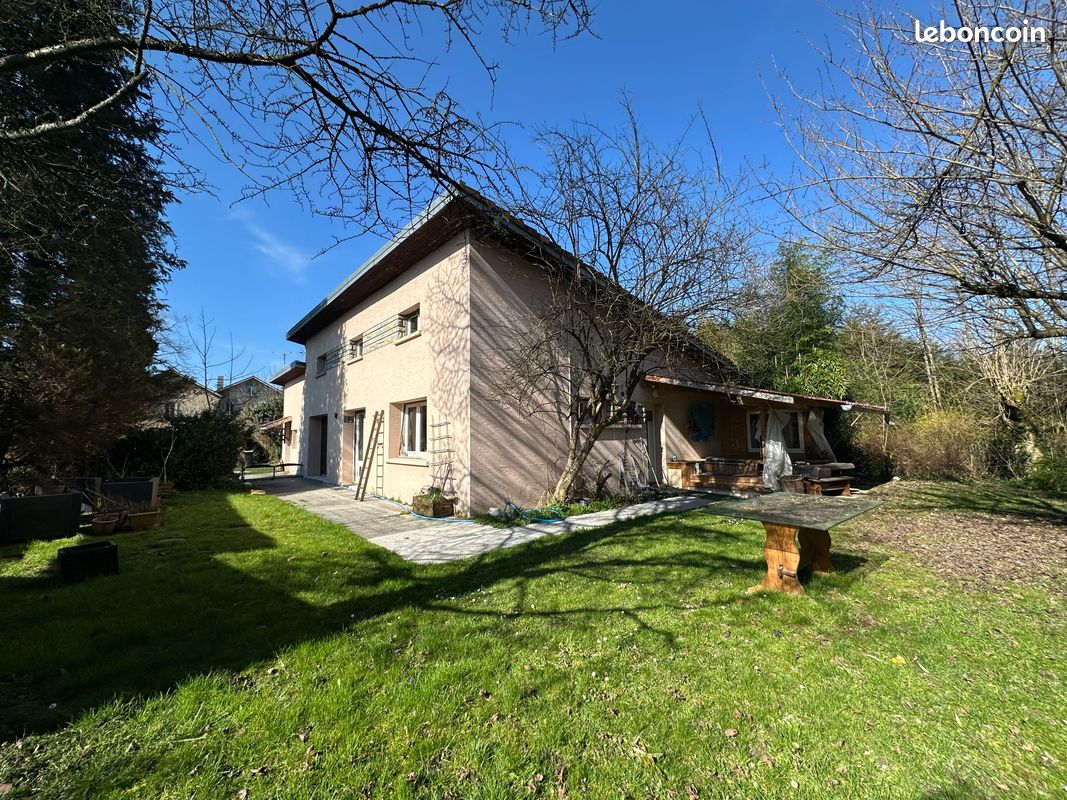 Maison 7 pièces 180 m² · à Voujeaucourt · 180 m² · 271 500 €