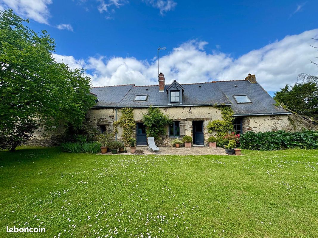 Maison 6 pièces 186 m² · à Val d'Erdre-Auxence · 186 m² · 359 000 €