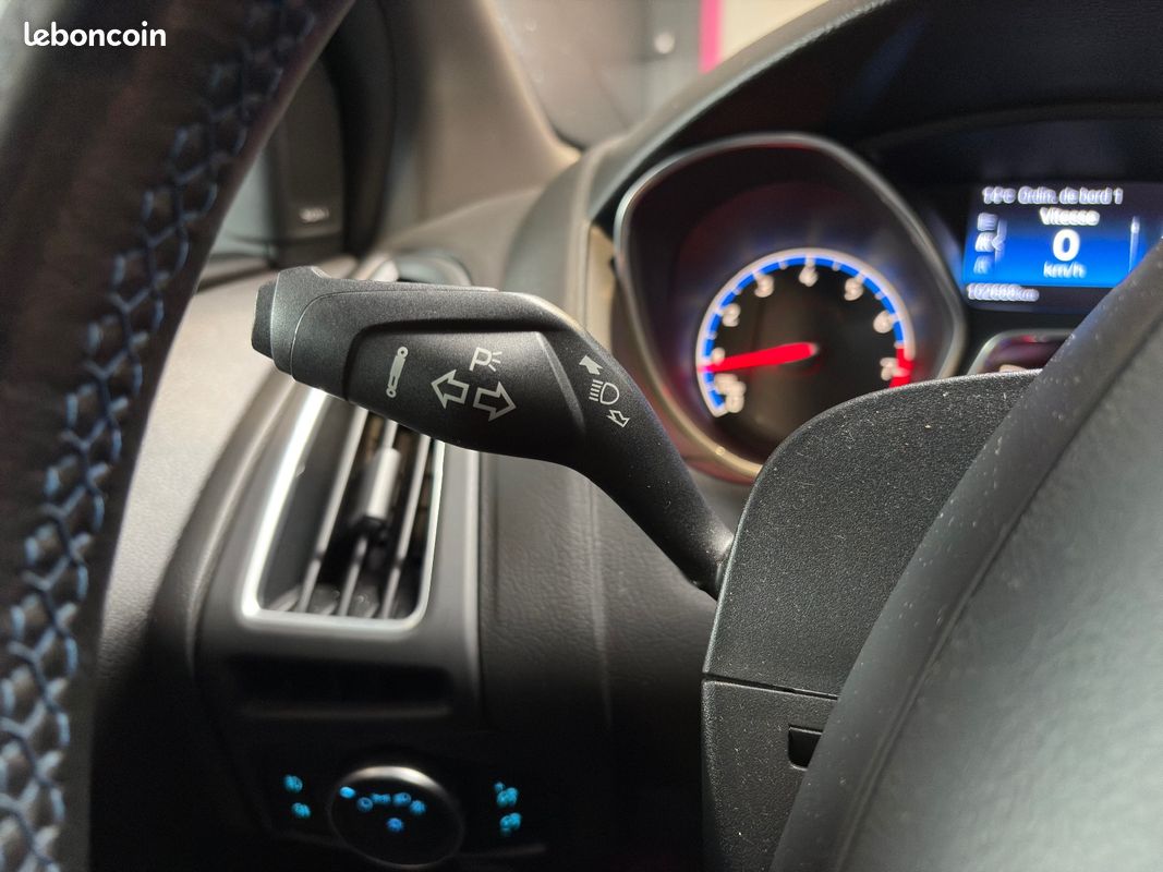 FORD FOCUS 2.3 EcoBoost 350 CV RS - Entretien complet FORD - Apple Carplay - Sono Sony - (image 25)