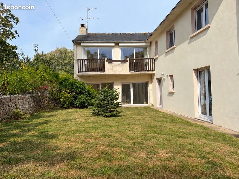 Maison 6 pièces 137 m² · à Riantec · 137 m² · 242 500 €