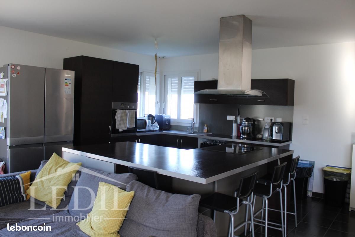 Maison 5 pièces 205 m² - Oloron-Sainte-Marie 64400 (image principale 3)