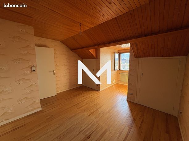 Maison 4 pièces 111 m² — 6