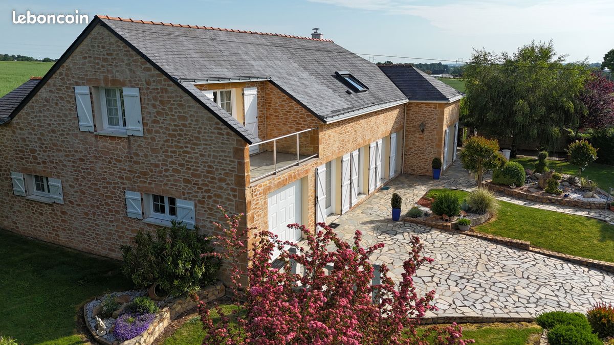 Maison 6 pièces 131 m² · à Ancenis-Saint-Géréon · 131 m² · 310 500 €