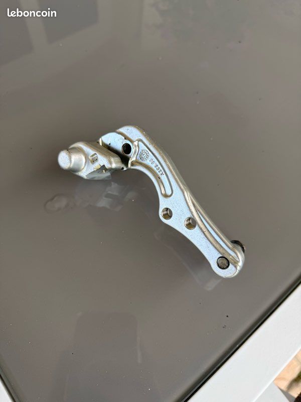 Patte de déport de support étrier brembo 2009 a 2026 ktm gasgas husquvarna (image 1)