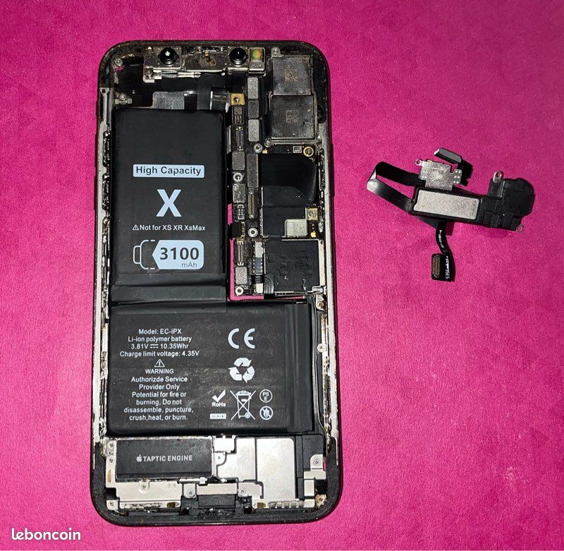 IPhone XS Pour Pièces - Doré - Ne Fonctionne Pas / Défectueux