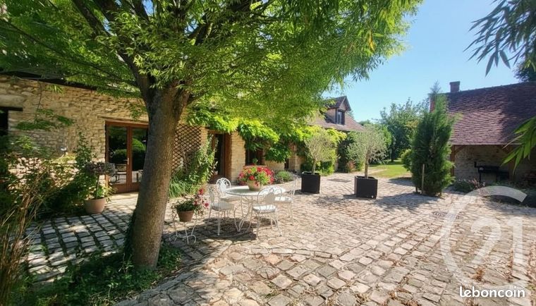 Maison 6 pièces 170 m²