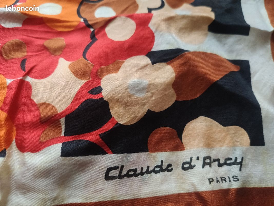 Foulard en soie vintage Claude d'Arcy (image 4)