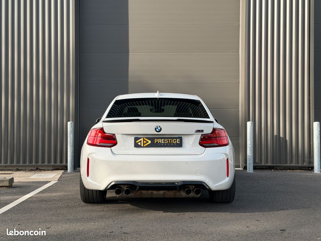 BMW M2 Compétition F87 – 410ch DKG7 – Blanc Alpin - Gros Freins M Sport - Sièges M2 (image 5)