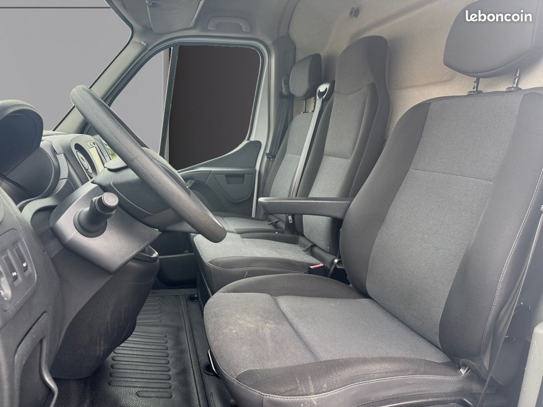 RENAULT MASTER FOURGON GRAND CONFORT - Rég/Lim de vitesse - Radar de recul (image 9)