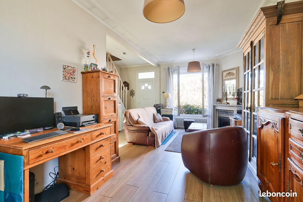 Maison 7 pièces 110 m² · à Clamart · 110 m² · 824 000 €