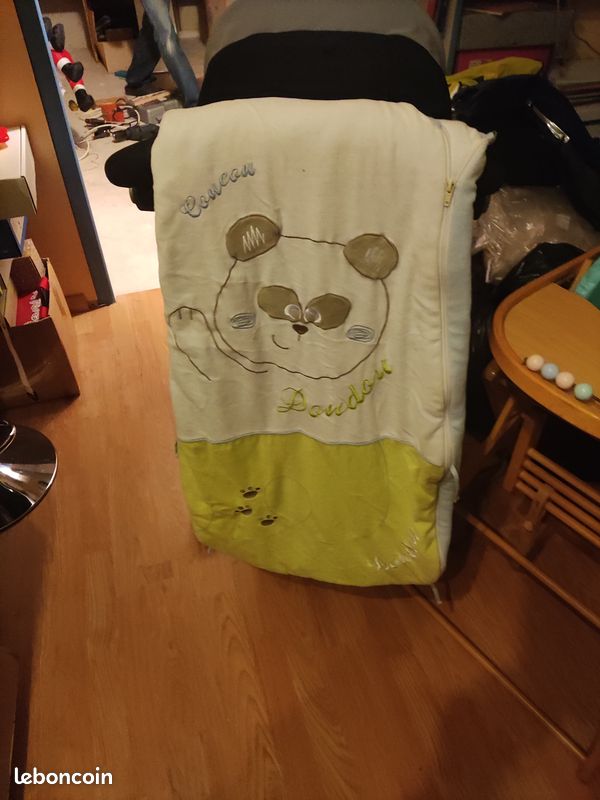 Vêtements (image 1)