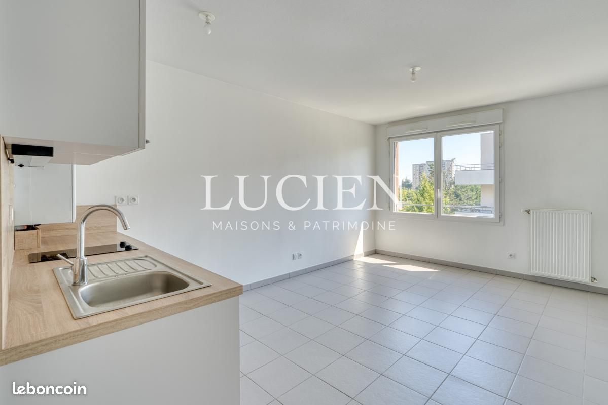 Appartement 1 pièce 25 m² · à Écully · 25 m² · 139 000 €