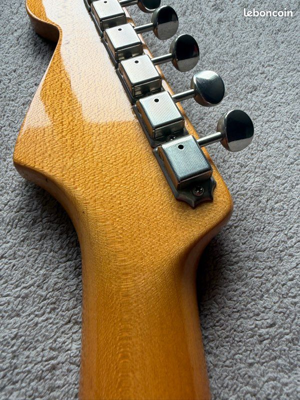 Fender Stratocaster Eric Johnson (image 5)