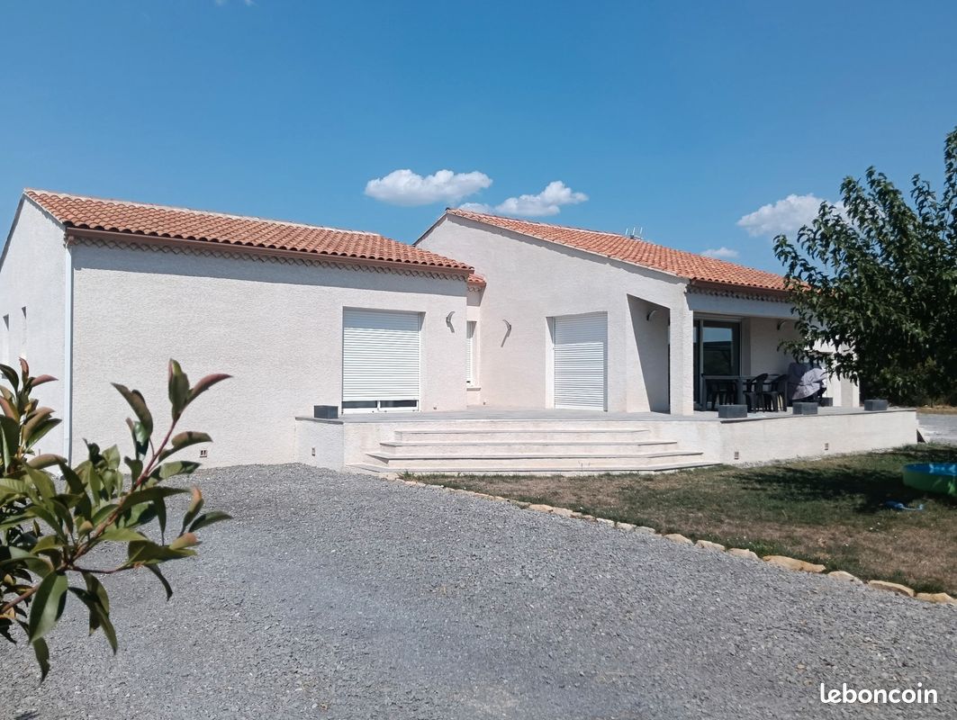 Maison 5 pièces 121 m² · à Vacquières · 121 m² · 380 000 €