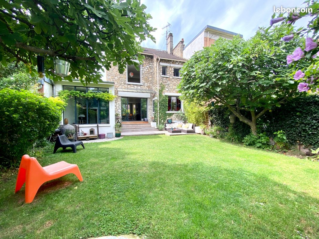 Maison 8 pièces 197 m² · à Colombes · 197 m² · 1 480 000 €