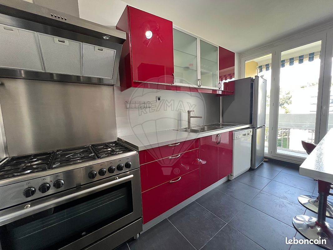 Appartement a louer sainte-foy-les-lyon - 3 pièce(s) - 68 m2 - Surfyn