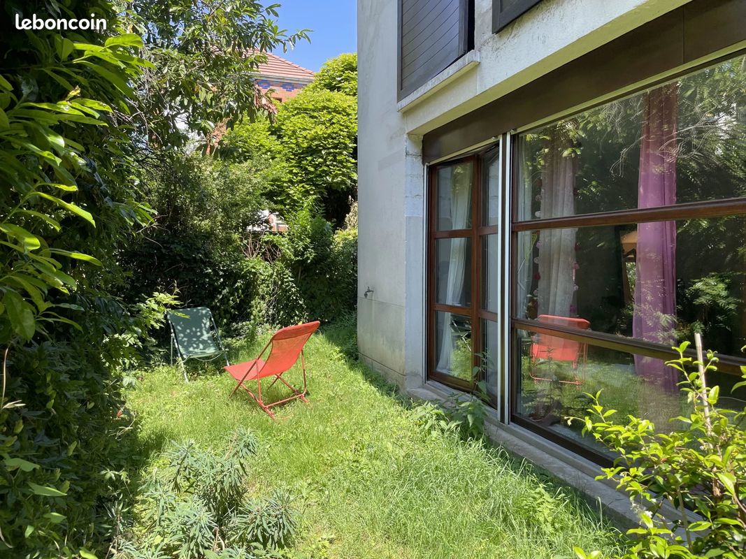 Maison 4 pièces 88 m² · à Montreuil · 88 m² · 698 000 €