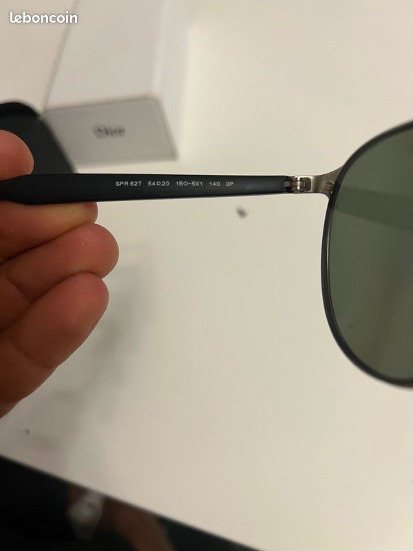 Lunettes Prada Boston Spr62T Noires En Plastique Accessoires