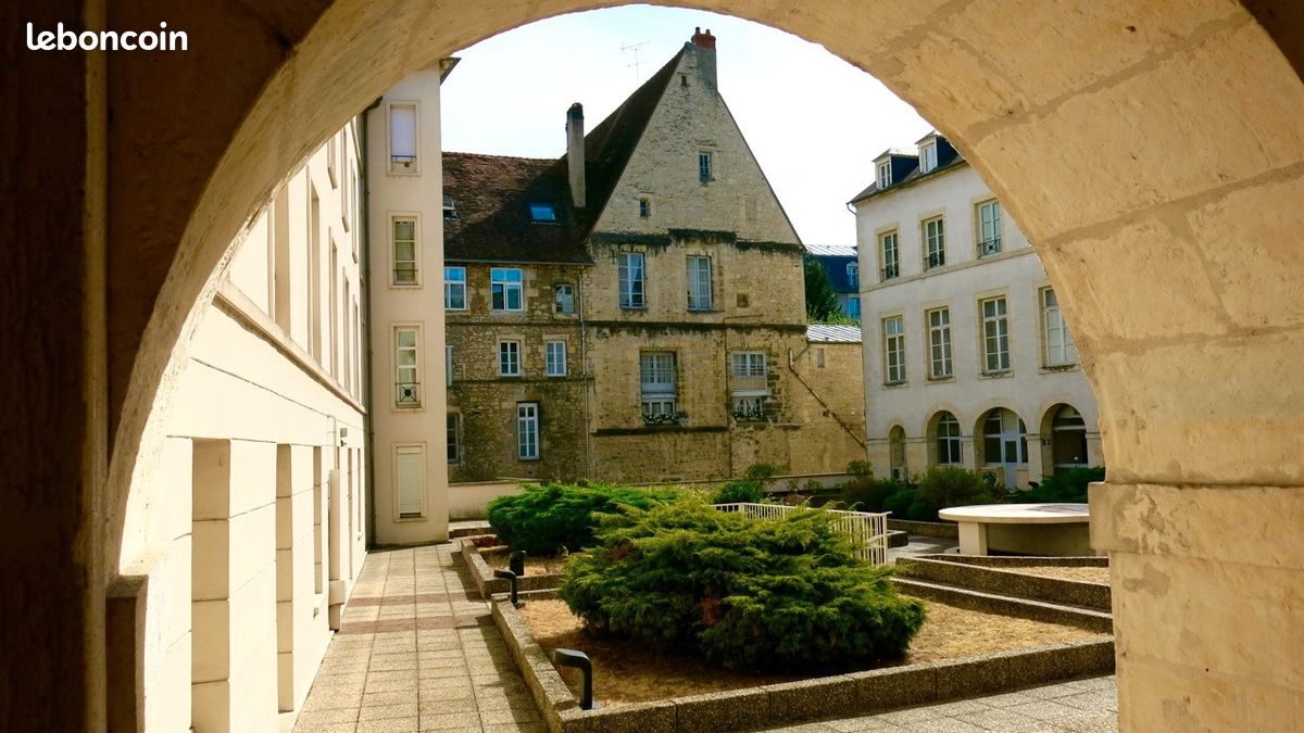 Appartement 4 pièces 103 m² · à Nevers · 103 m² · 970 €/mois