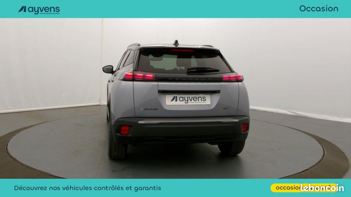 Peugeot e-2008 156ch 54 kWh GT (image 15)