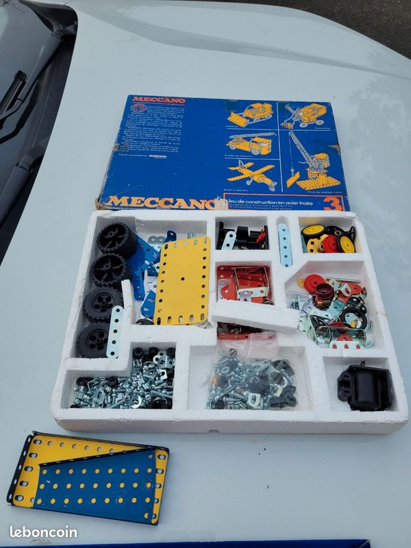 Lot de 3 Boîtes Meccano 3 3A et 4A Série M Dorées et Bleues avec
