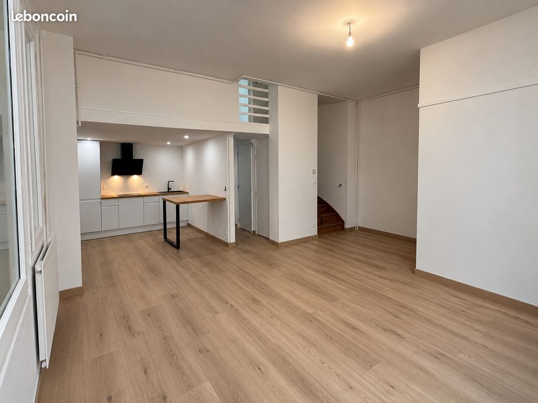 Appartement 3 pièces 60 m² · à Lille · 60 m² · 625 €/mois