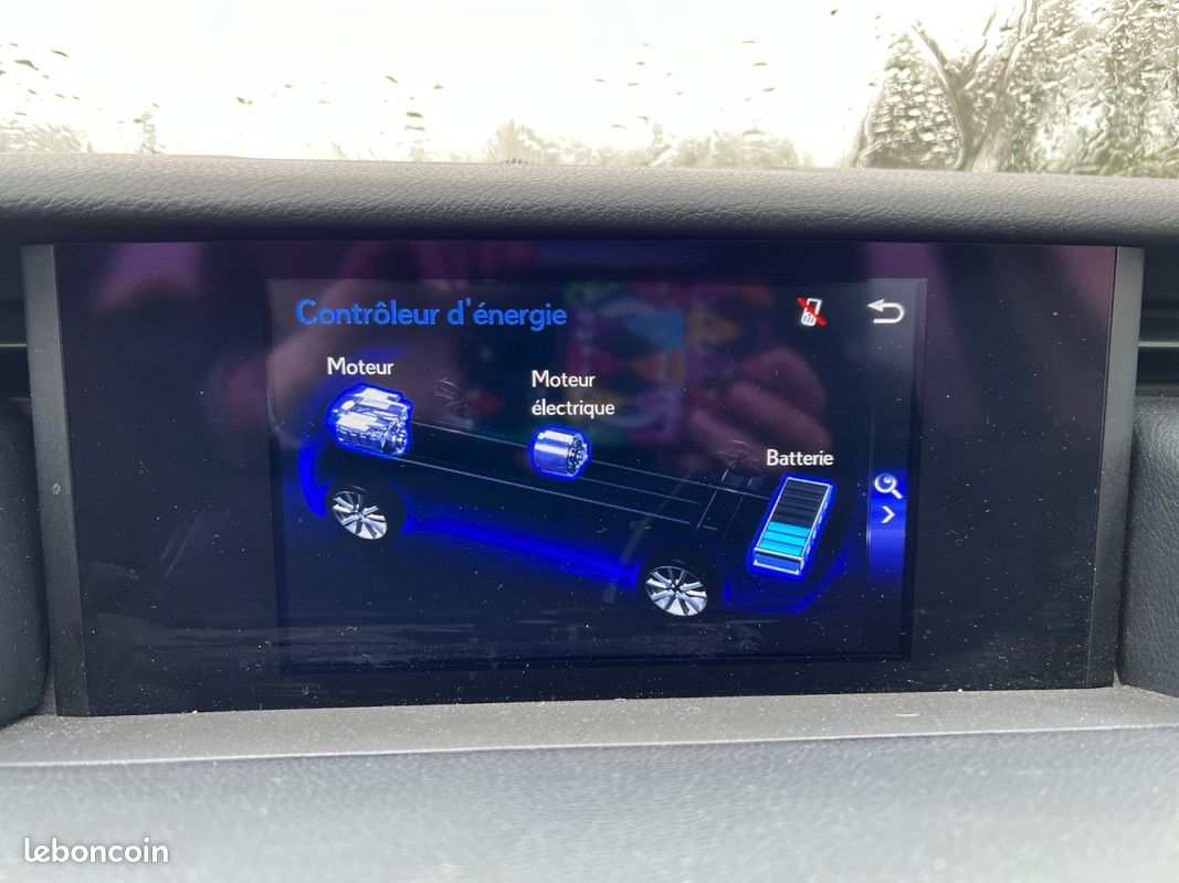 LEXUS IS 2.5 300 H 223H 180 HEV 1.6KWH BUSINESS BVa (image 20)