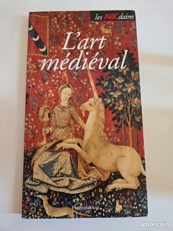 Livre "L'art médiéval" (image 1)
