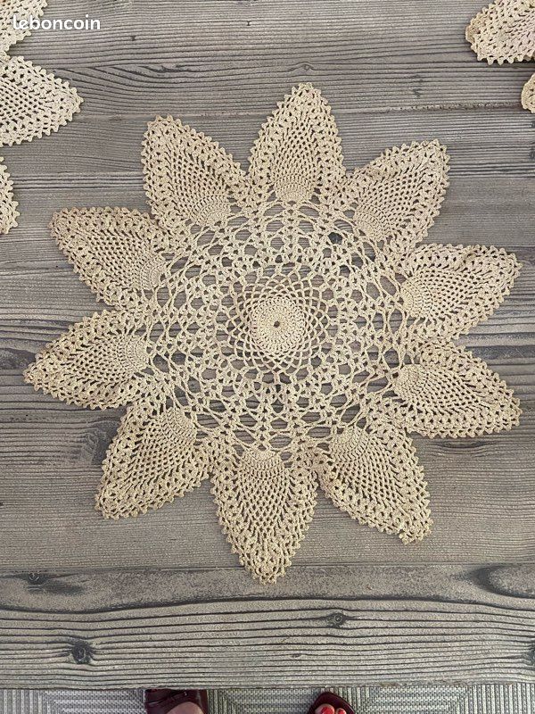 Modele De Napperon Au Crochet Gratuit A Imprimer Nappe