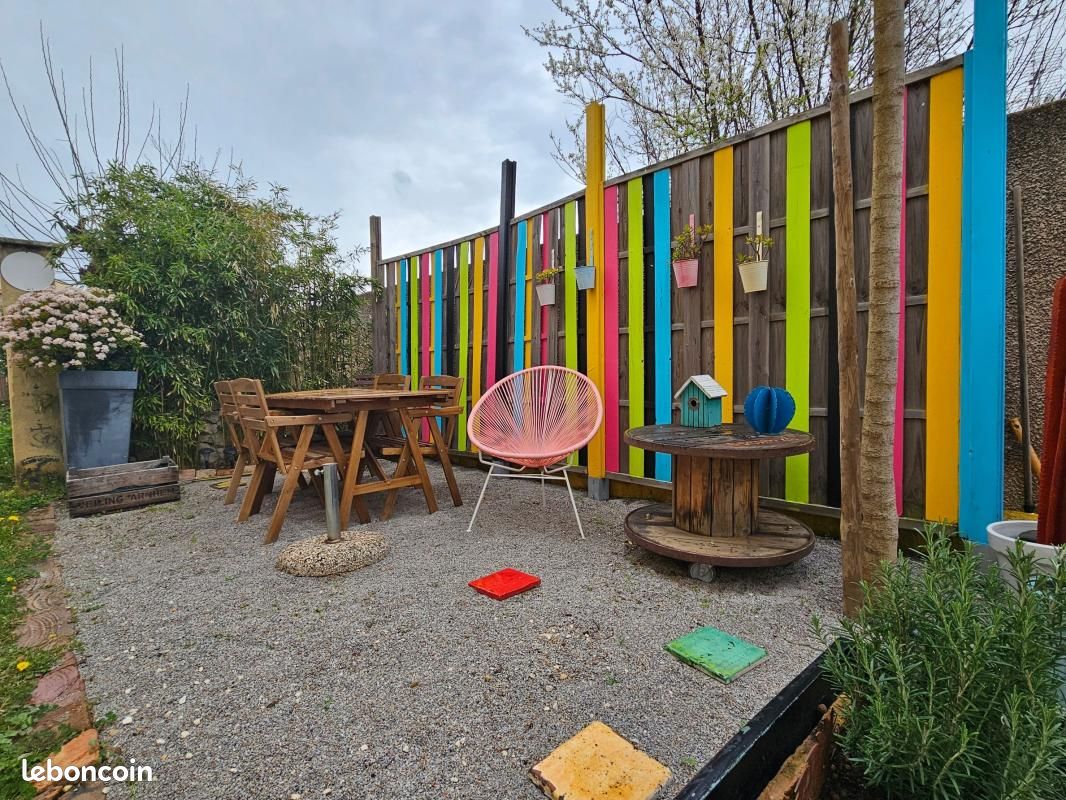 Maison 3 pièces 90 m² · à Uchaud · 90 m² · 890 €/mois