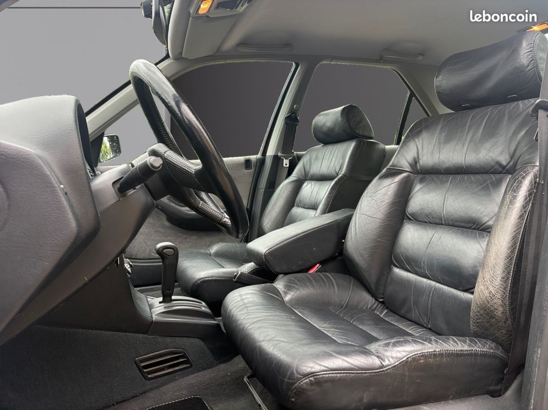 PEUGEOT 405 II SRI SIGNATUR AUTOMATIQUE CUIR CHAUFFANTS 123Ch Garantie 12 mois (image 9)