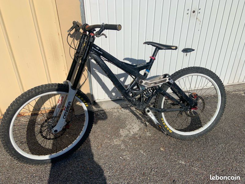 Specialized démo Vélos