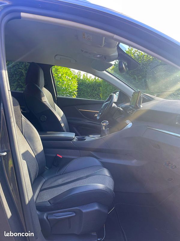 Peugeot 5008 BLUEHDI 130CH S&S BVM6 ALLURE PACK / CONTROLE TECHNIQUE OK (image 3)