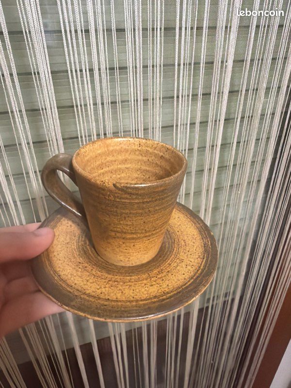 Service à Café En Grès Vintage – Tasses, Soucoupes, Carafe, Pichet Et Chandelier – Comme Neuf