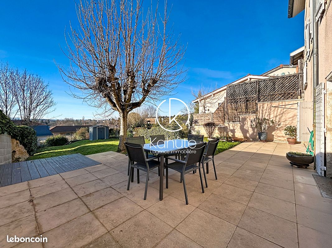 Appartement 4 pièces 120 m² · à Saint-Didier-au-Mont-d'Or · 120 m² · 530 000 €