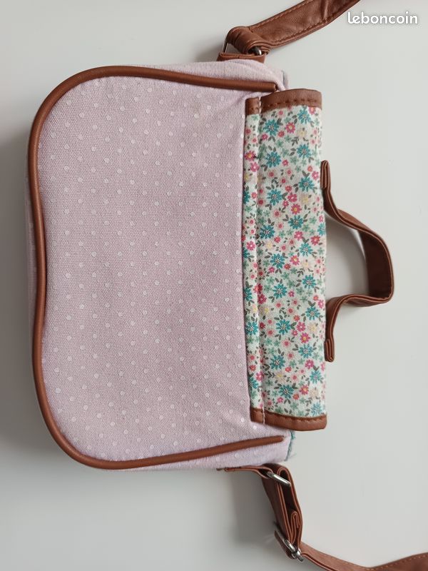 Sac à main rose, vert et marron avec des motifs fleurs (image 6)