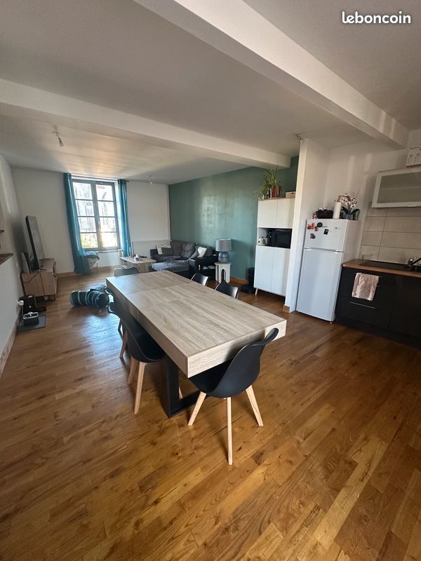 Maison 4 pièces 110 m² · à Nontron · 110 m² · 800 €/mois
