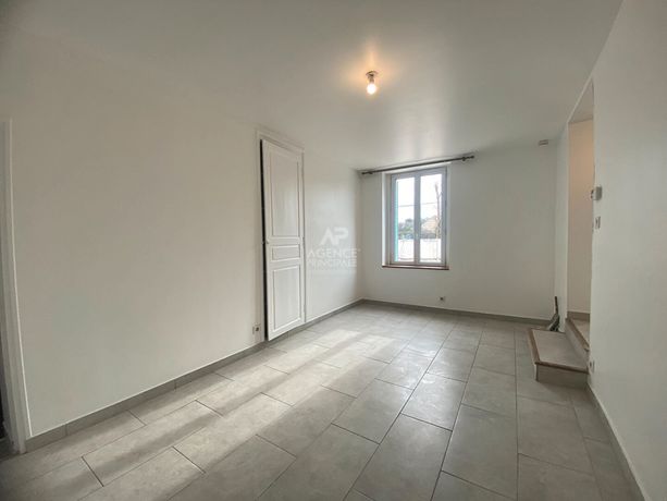 Appartement a louer saint-ouen-l'aumone - 4 pièce(s) - 75 m2 - Surfyn