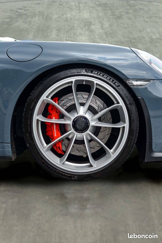 PORSCHE 911 GT3 4.0i PDK (image 22)