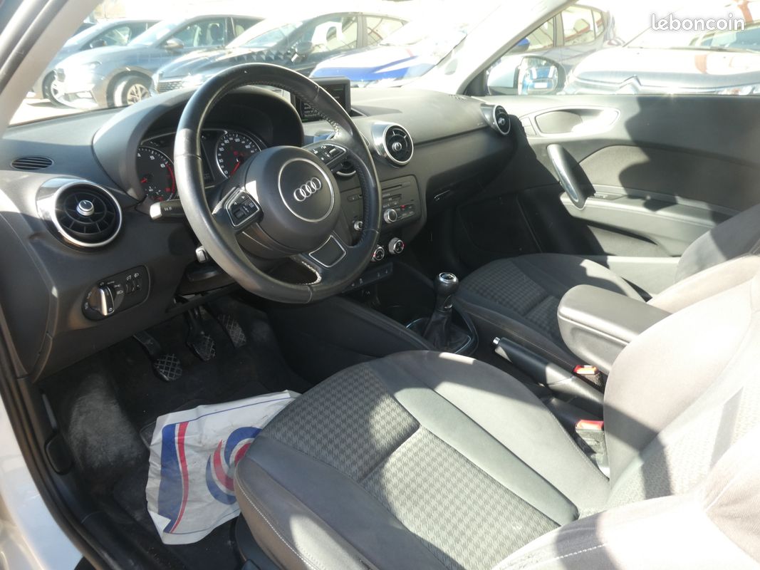 Audi a1 1.2l tfsi 86ch ambition (image 3)