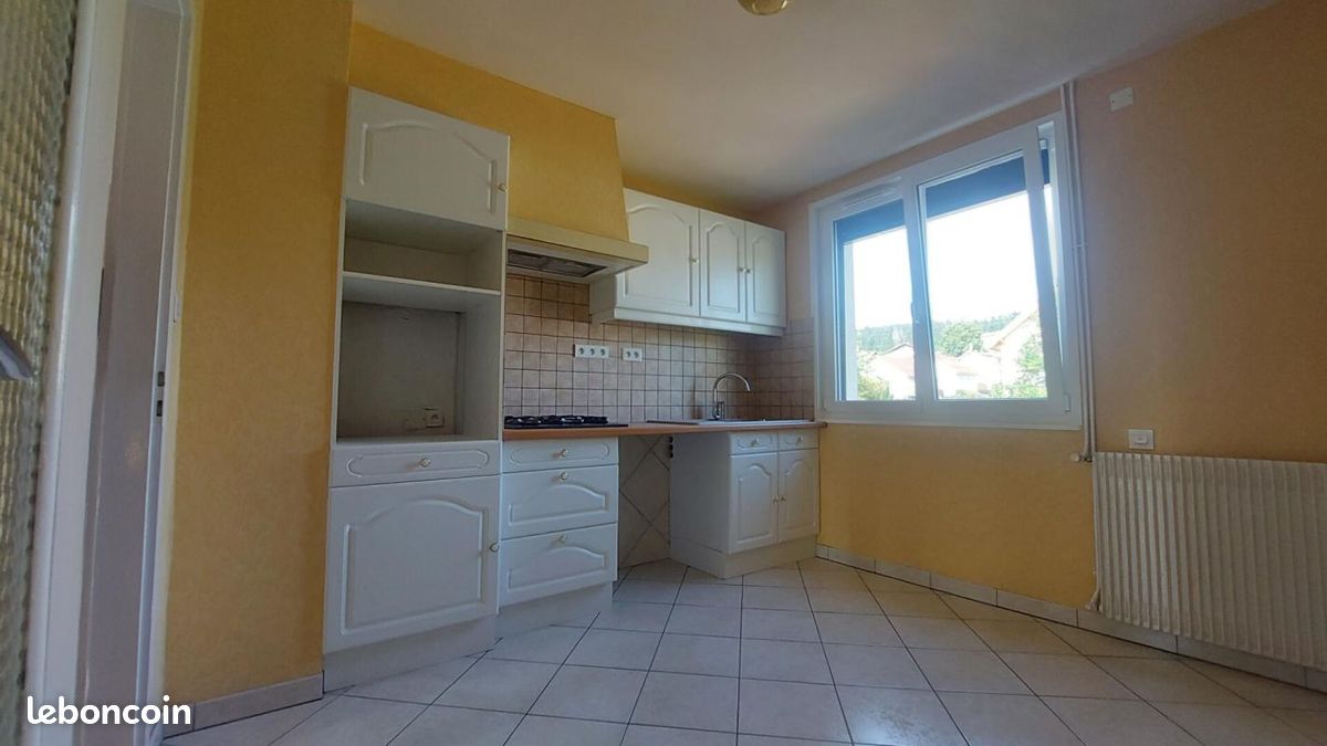 Appartement 3 pièces 79 m² · à Pontarlier · 79 m² · 855 €/mois