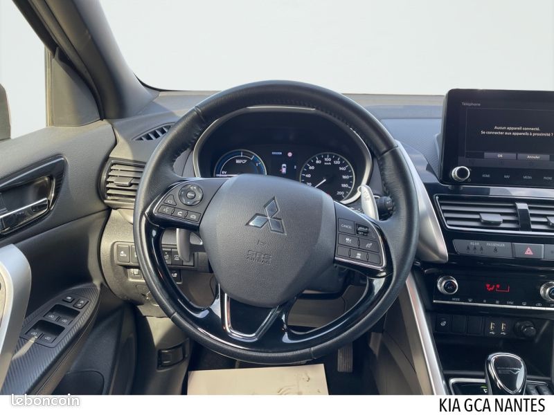 Mitsubishi Eclipse Cross 2.4 MIVEC PHEV 188ch Intense Edition 4WD (image 9)