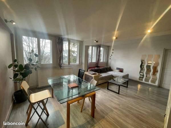 Appartement 4 pièces 76 m² · à Lyon · 76 m² · 480 €/mois